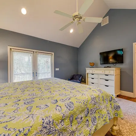 28 Surf Scoter 2Nd Row Steps From The Beach Renovated